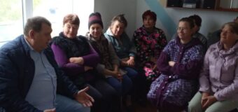 Сход граждан в освобожденном населенном пункте Новогригорьевка с главой Староалспинской сельской администрации