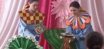 Донецкий Республиканский Академический театр кукол провели в школах детский спектакль “Цветное молоко”