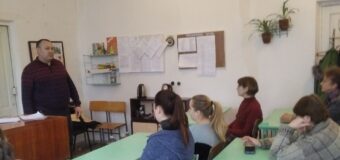 Встреча в трудовом коллективе МОУ “Шевченковская школа”