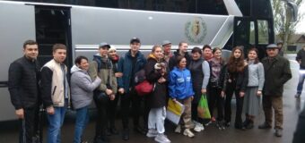 Обучающиеся Тельмановского района отправились на оздоровление и экскурсии в подмосковный санаторий “Литвиново”