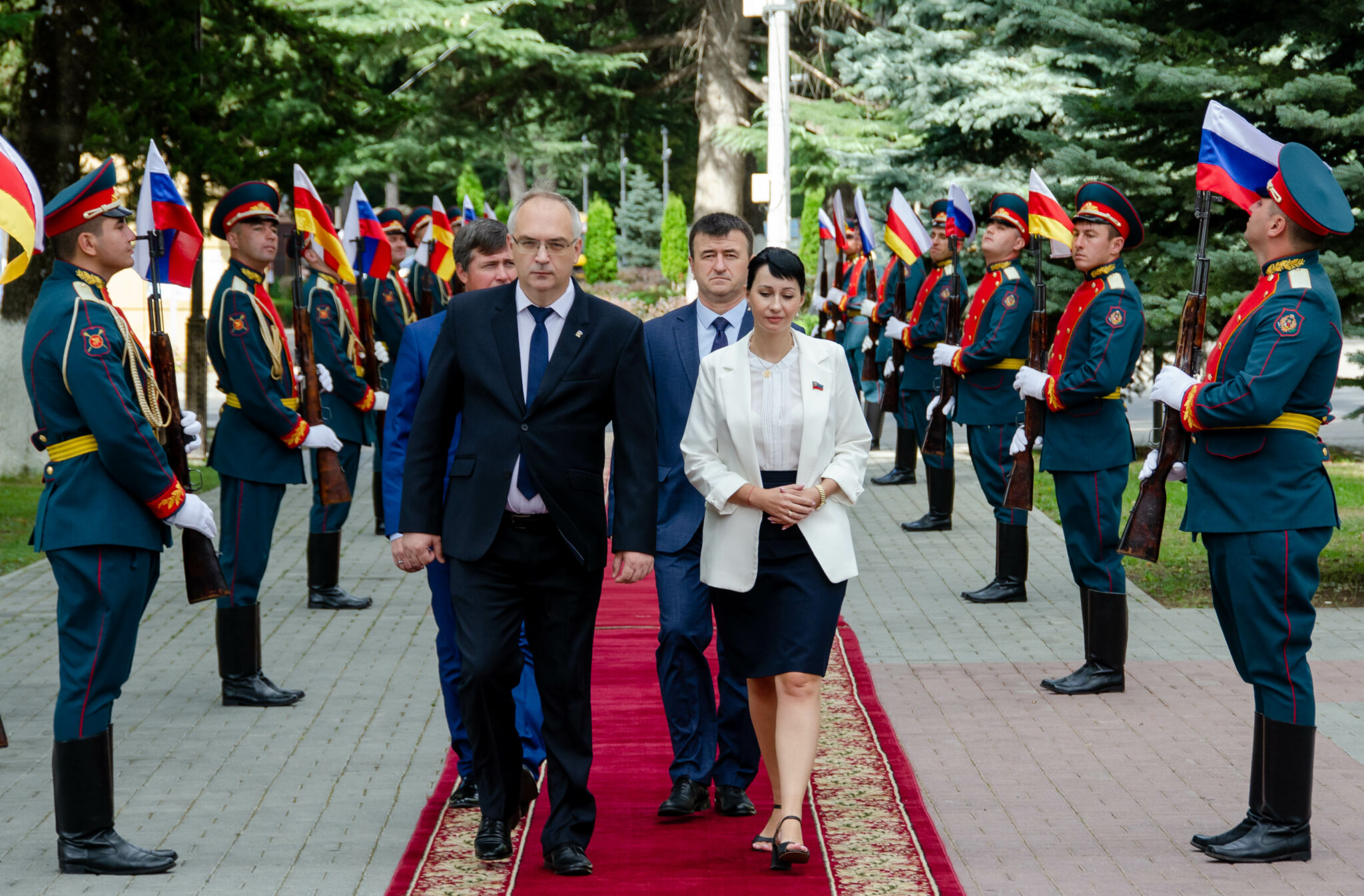 Поздравления делегации